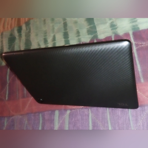 Tablet, Case, & Charger - Picture 4 of 5